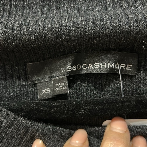 360 Cashmere Dorothy Off Shoulder Cashmere Sweater in  Charcoal Grey - Picture 4 of 8